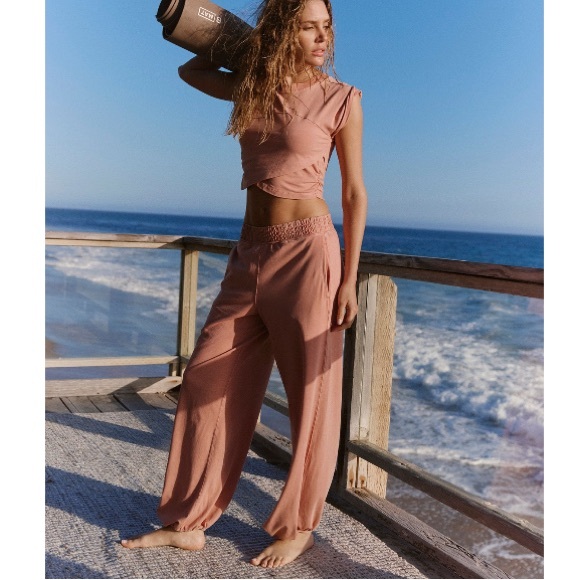 NWT FP Movement Women's Hot Shot Crossover 2-Piece - Picture 4 of 10